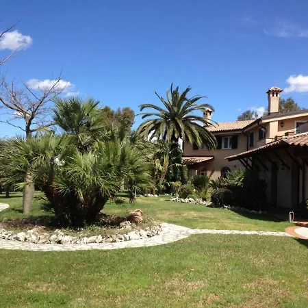 Вилла Antico Toscano Polistena