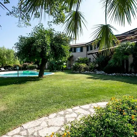 Вилла Antico Toscano Polistena